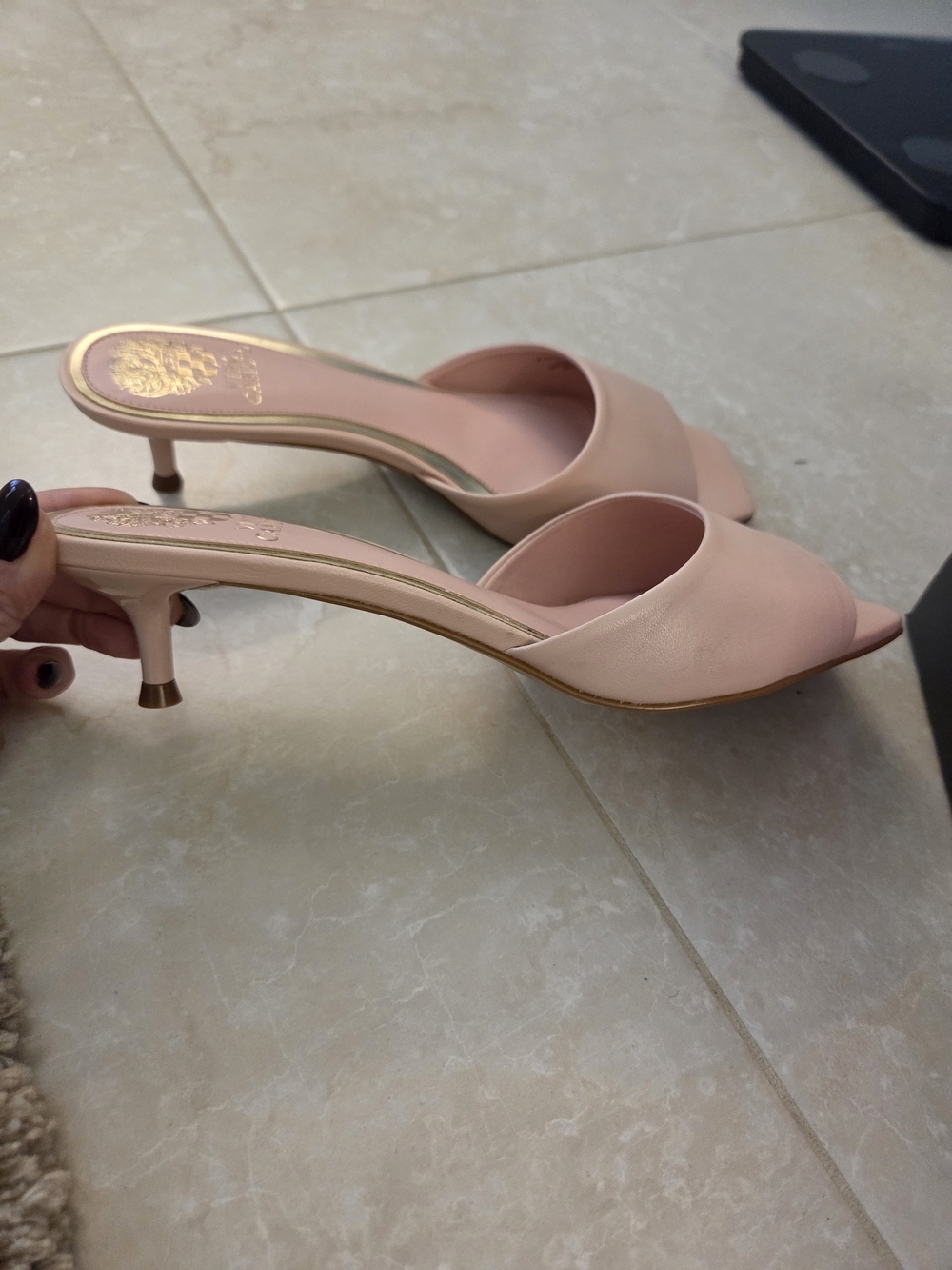 Vince Camuto Faiza Blush Pink Slide Sandals - Picture 2 of 4